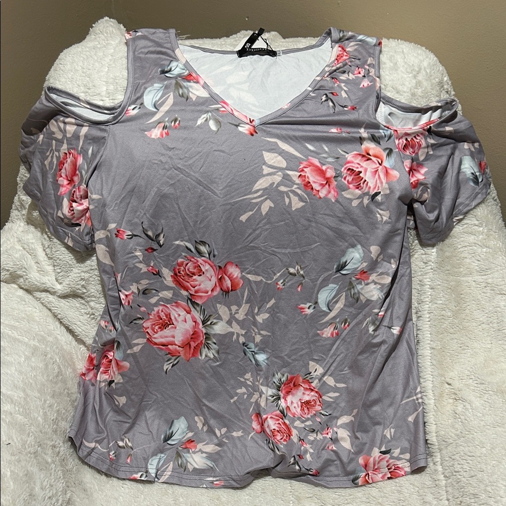 Elegant Floral Cold Shoulder Blouse - Gray and Pink